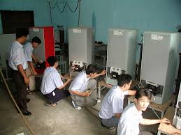 Sửa chữa tủ lạnh uy tín, chuyên nghiệp tại Hà Nội
